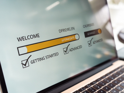 Comment mettre en place un onboarding progressif qui transforme 30% des essais gratuits en abonnés payants